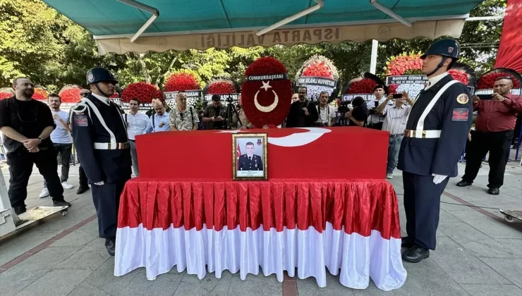 Şehit Jandarma Uzman Çavuş Orhan Burak Büyükçaylı’nın Cenazesi Isparta’da Defnedildi